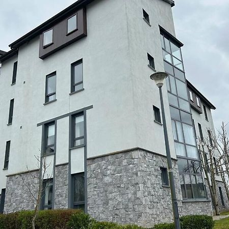 Entire Apartment , Centre Carrick on Shannon Eksteriør bilde