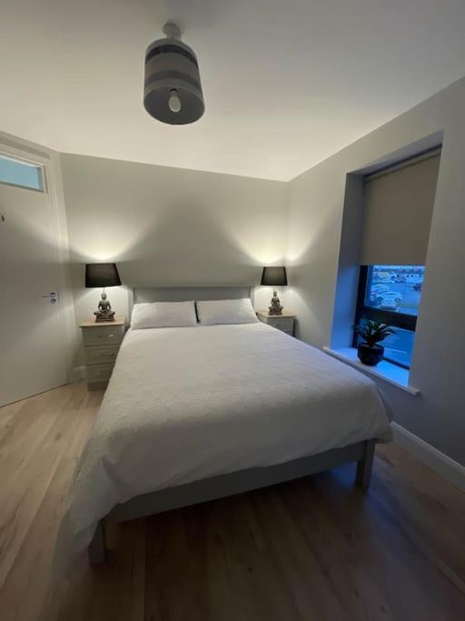 Entire Apartment , Centre Carrick on Shannon Eksteriør bilde